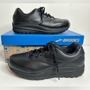 Brooks addiction walking 2 black sneakers women’s size 9 Wide
